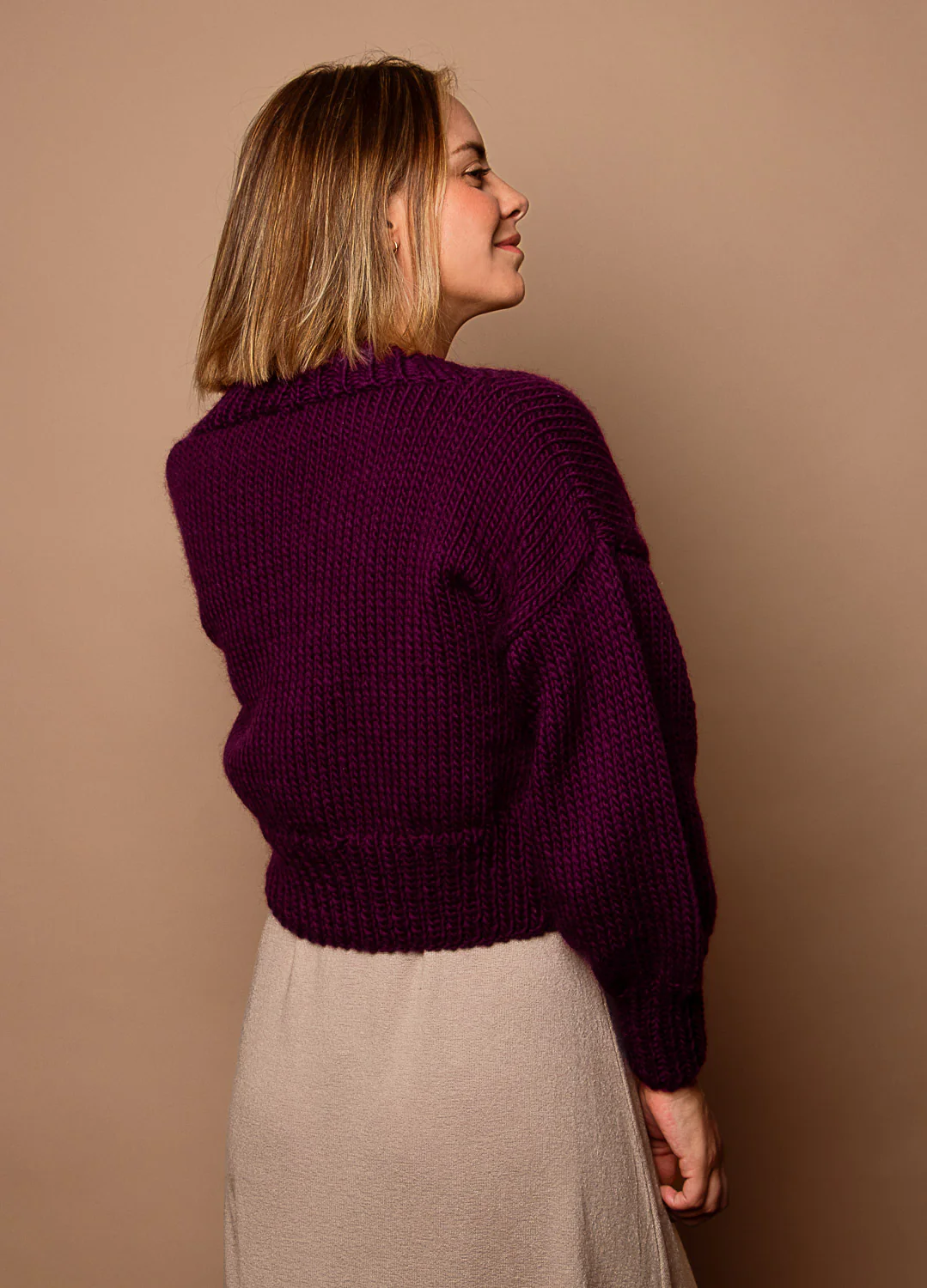 Tupelo Cardigan Kit - Yummy Yarn Fine Version - Image 12