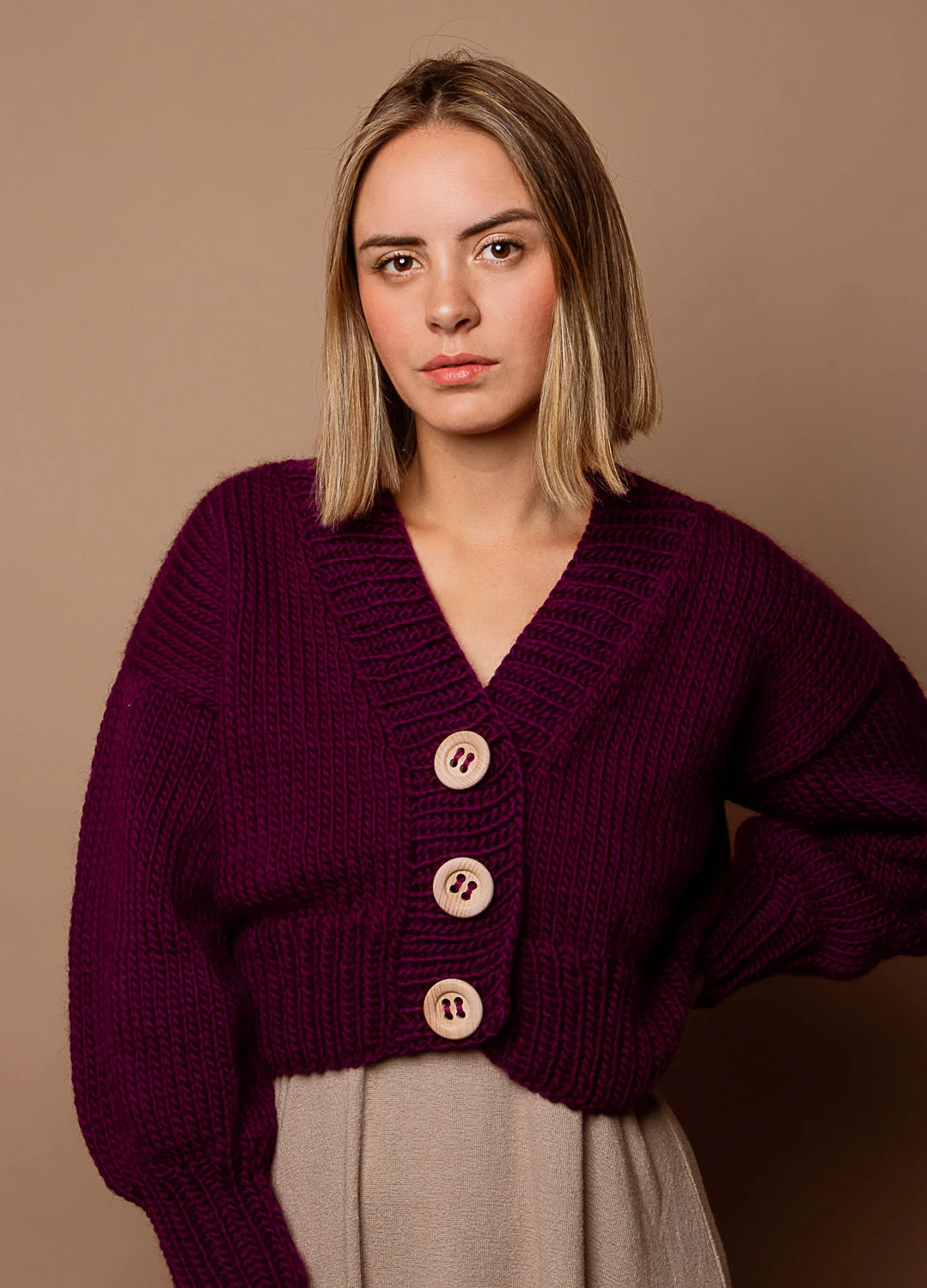 Tupelo Cardigan Kit - Yummy Yarn Fine Version - Image 10